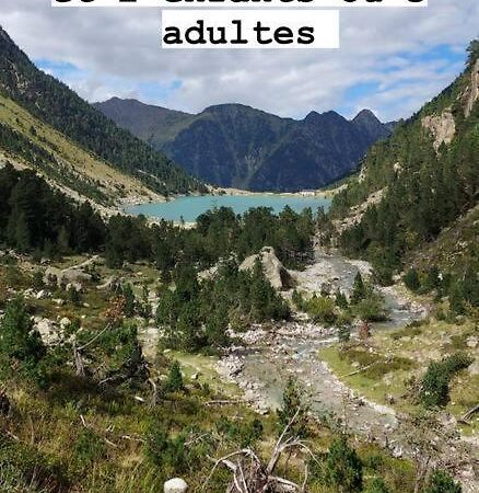 A 50M Du Centre & Des Telecabines, Nid Douillet 科特雷 外观 照片